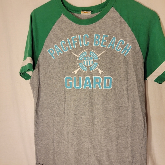Hollister Other - Hollister Pacific Beach Guard Reglan Tee #22 Gray with Green Sleeve